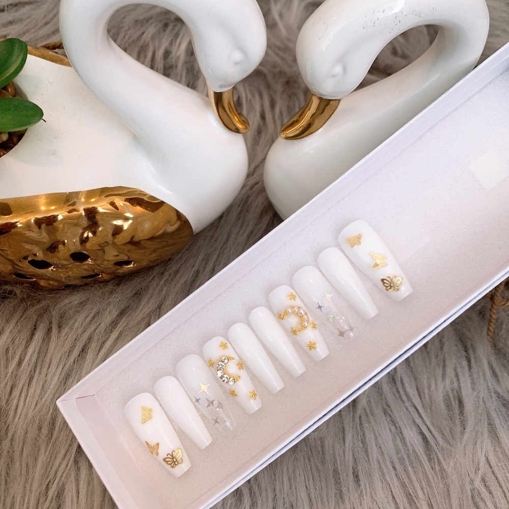 Press on gel nails
